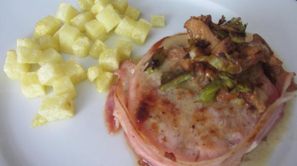 Medallones de Lomo de cerdo con cema de cantarelus cibarius  - 09